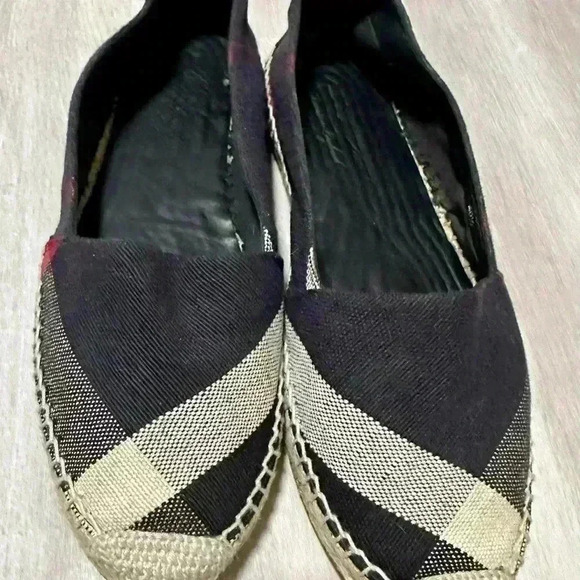 Burberry Navy Blue Nova Canvas Espadrille Flats Size 40.1/2 - Picture 11 of 12